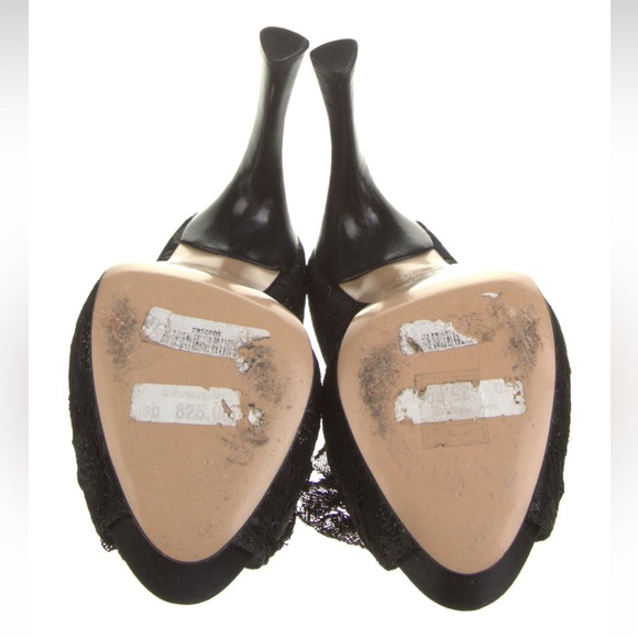 ESCADA black lace trim platform heels - Picture 5 of 5